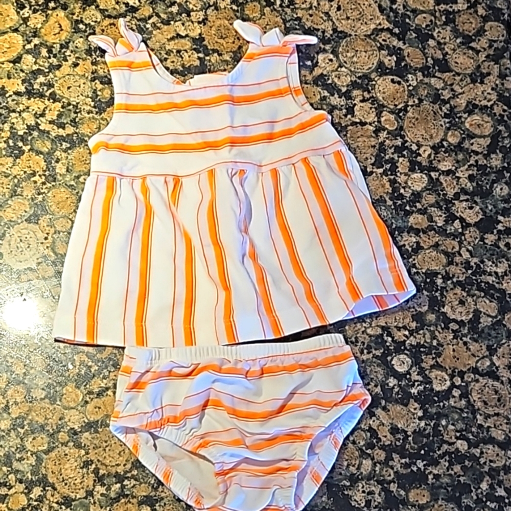$3for12$$$NWOT 2pc 3mo gorgeous baby girl outfit